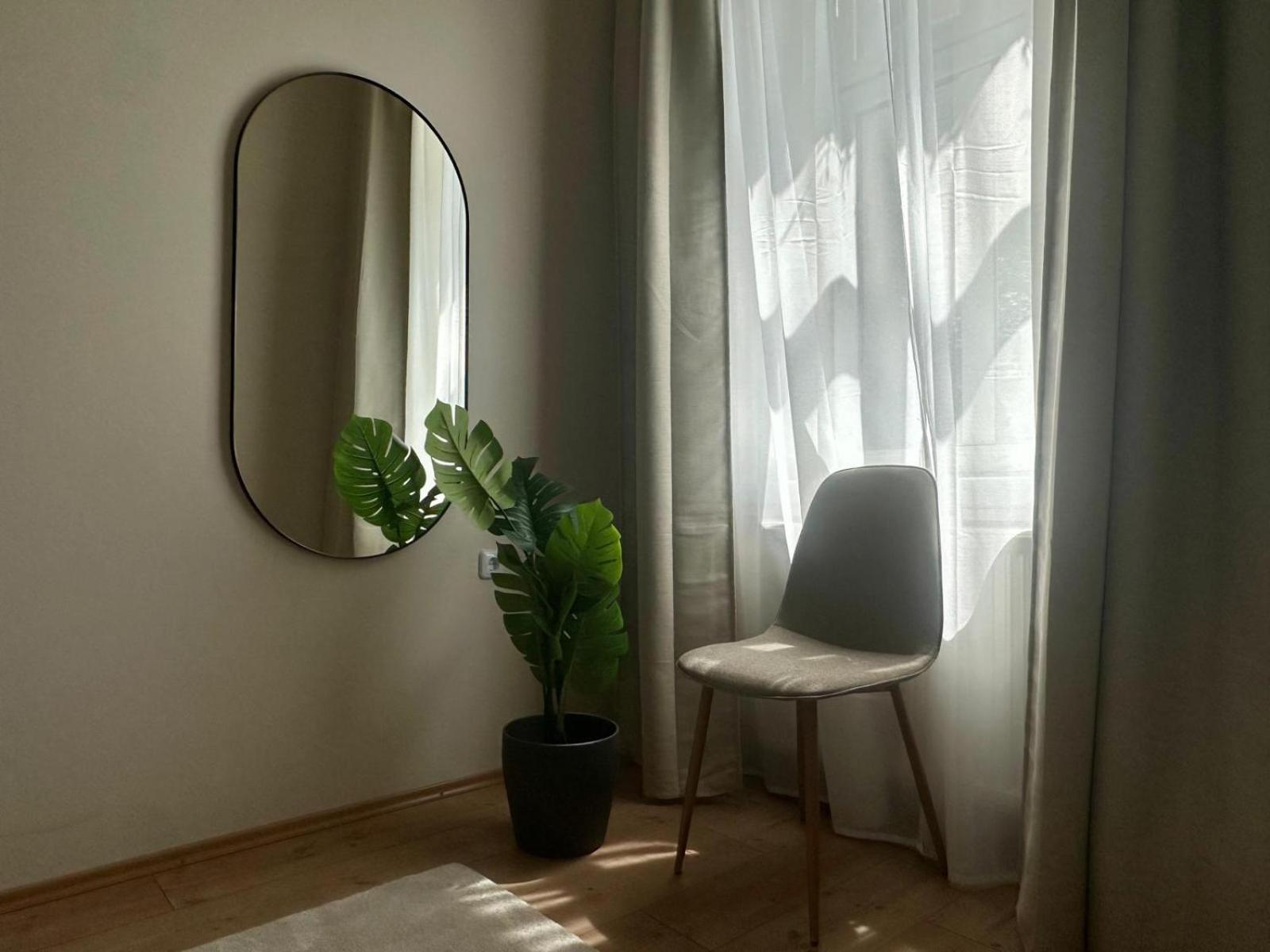Spacious Apartment, 3 Min To U6 Metro Appartement *