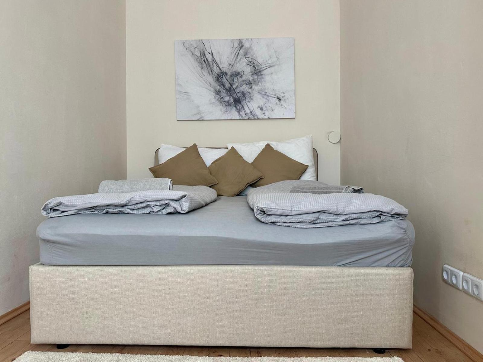 Appartement Spacious Apartment, 3 Min To U6 Metro Vienne
