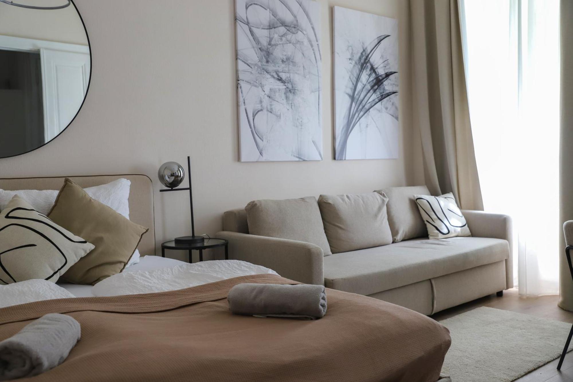 Appartement Spacious Apartment, 3 Min To U6 Metro